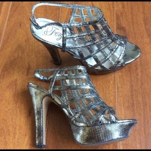 Georgie Cages Sandal